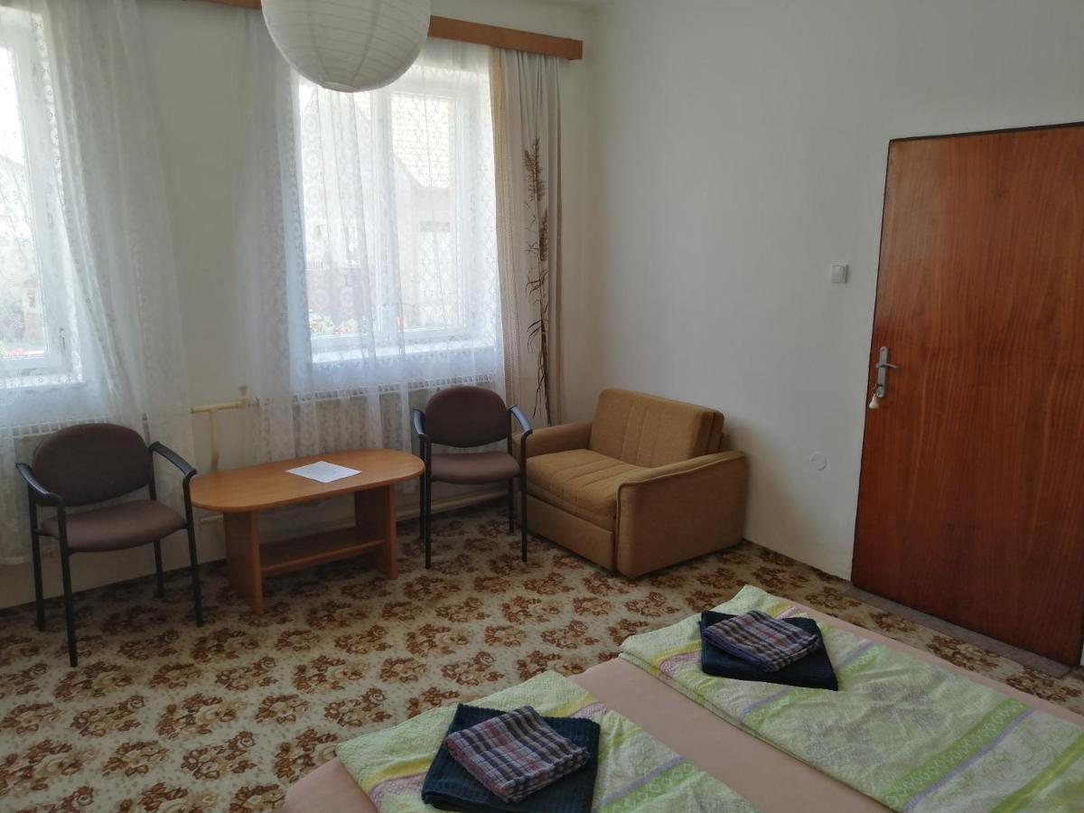 U Ladi Apartment Bulhary Ngoại thất bức ảnh
