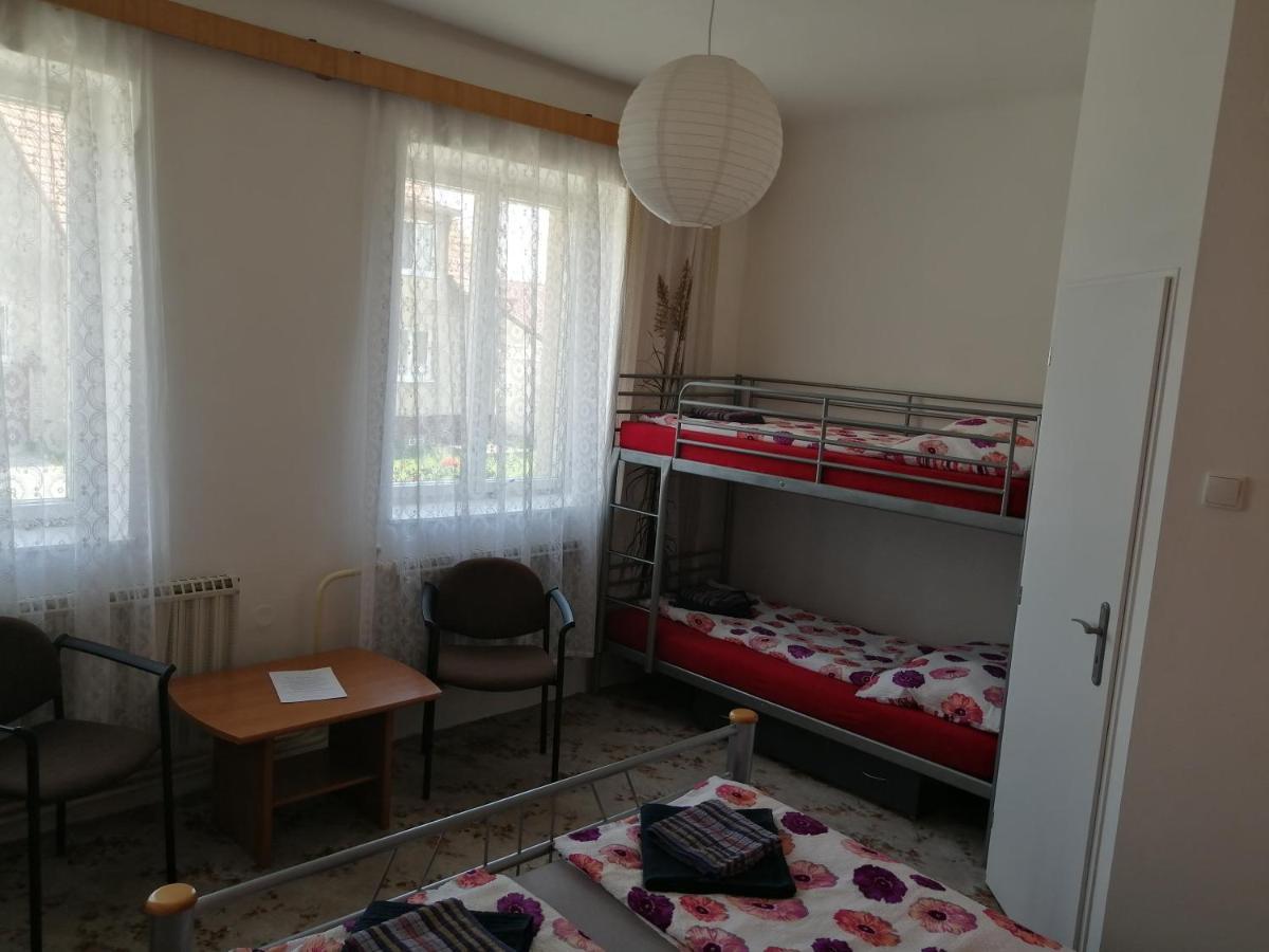 U Ladi Apartment Bulhary Ngoại thất bức ảnh